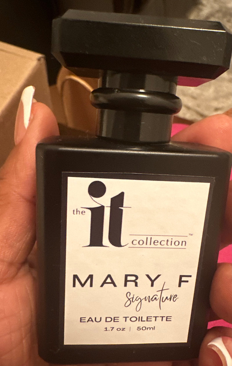 “It Collection” BOTTLE Perfume